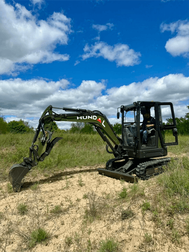 Hundal SkidLoader thumbnail