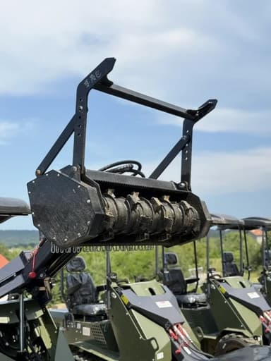 Hundal SkidLoader thumbnail